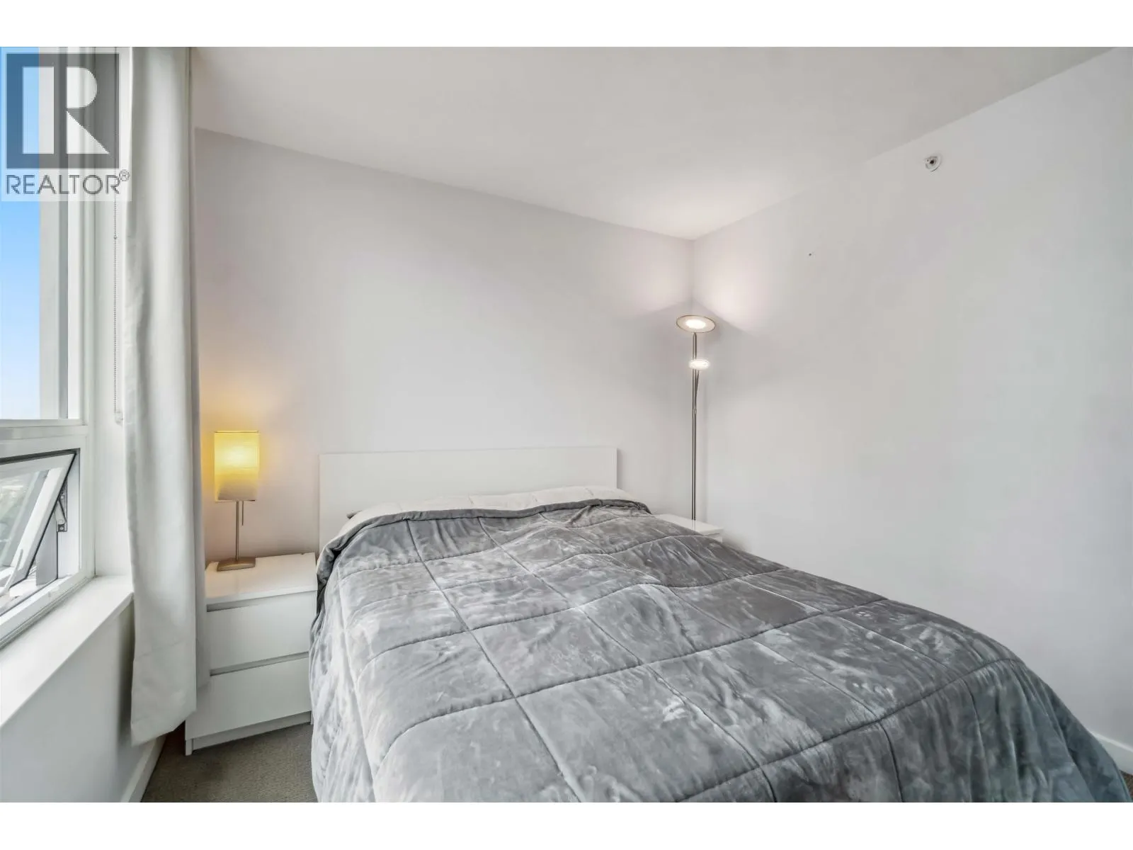 1902 5665 BOUNDARY ROAD