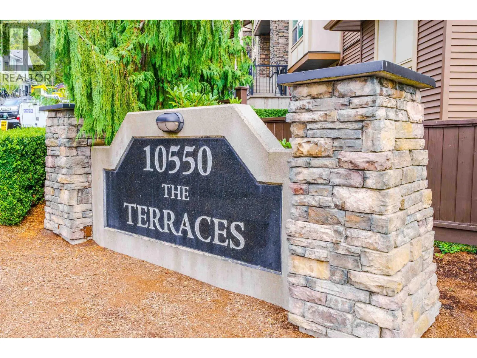 1 10550 248 STREET