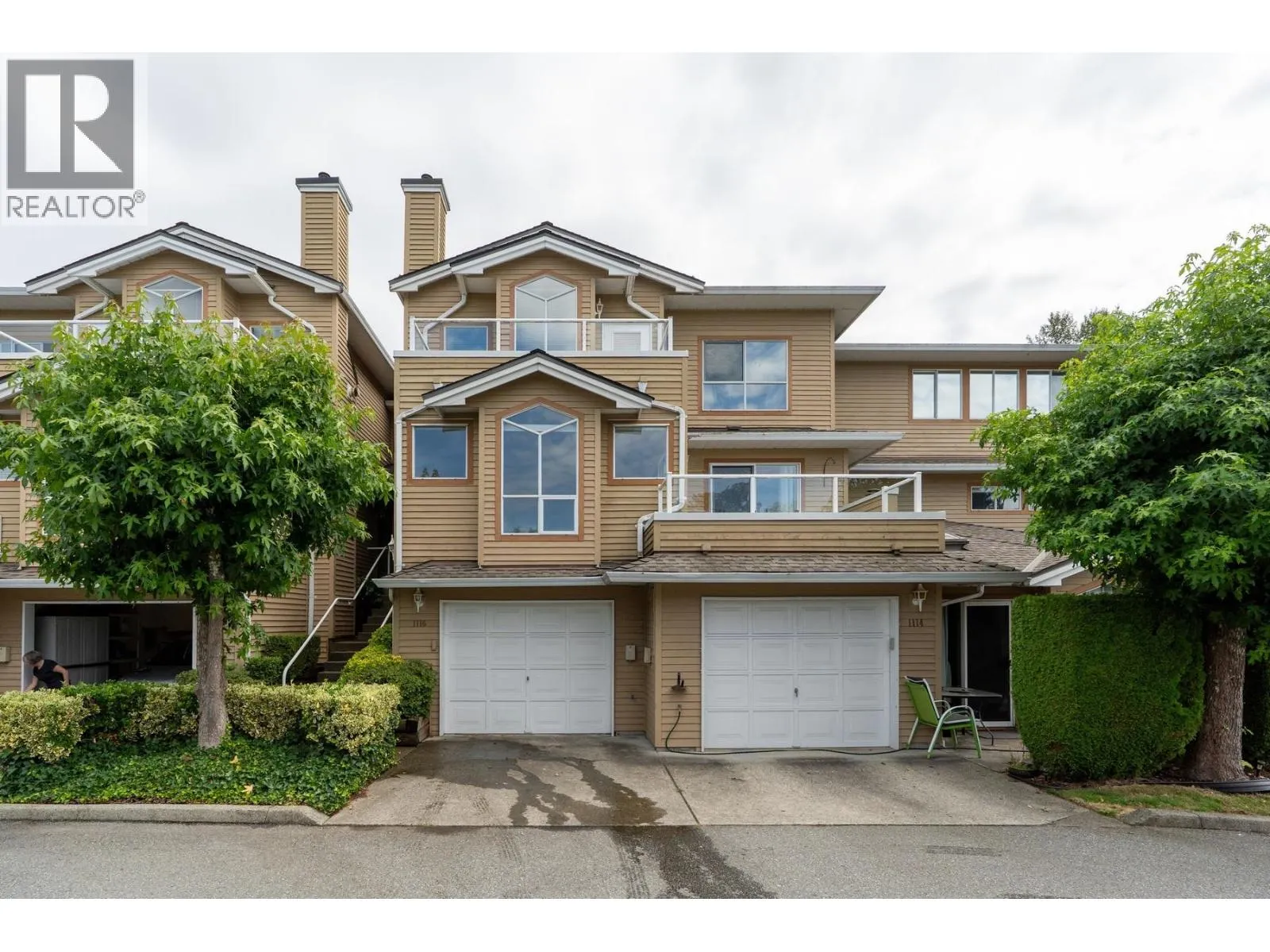 1116 O'FLAHERTY GATE