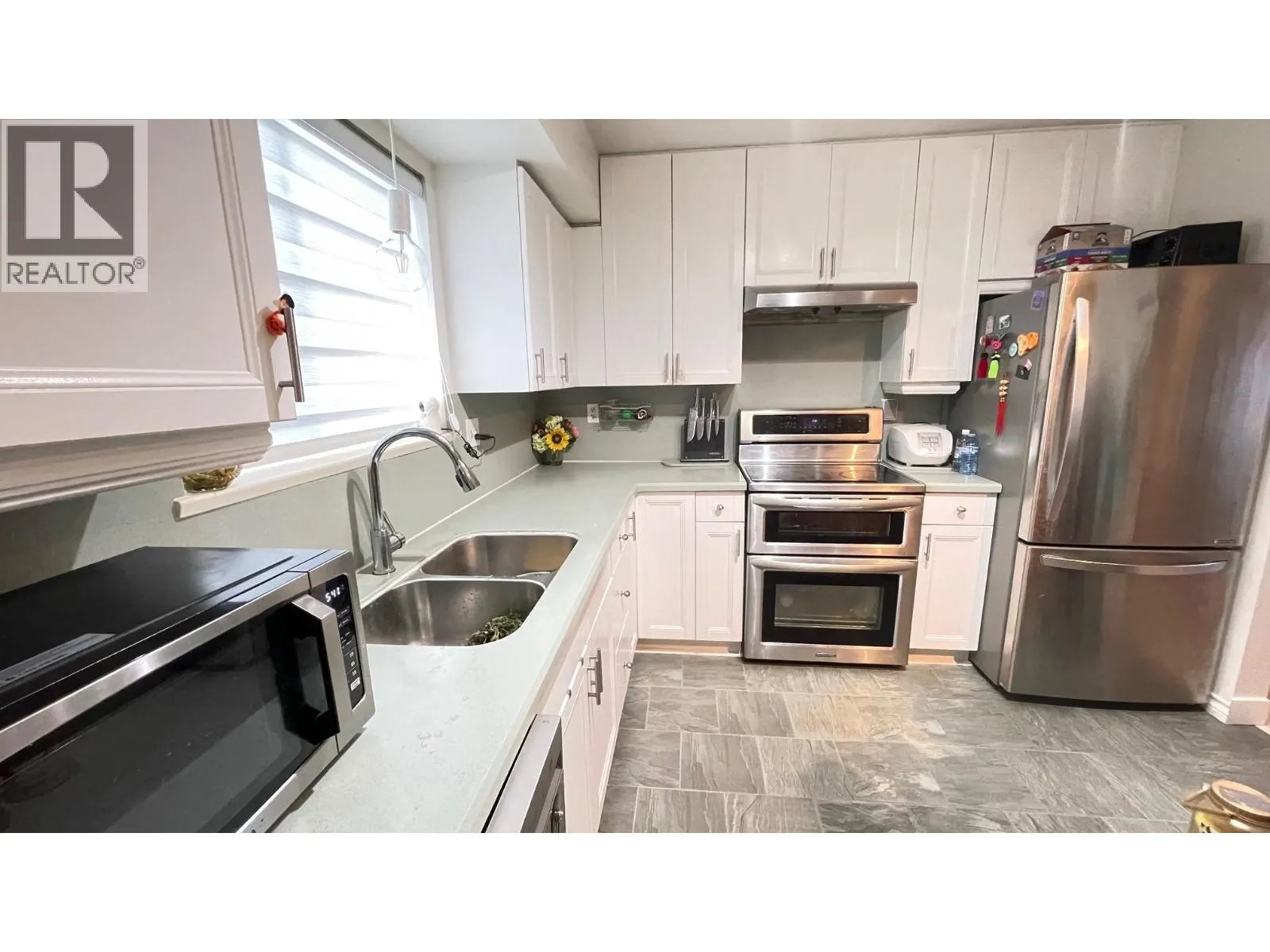 52 7400 MINORU BOULEVARD