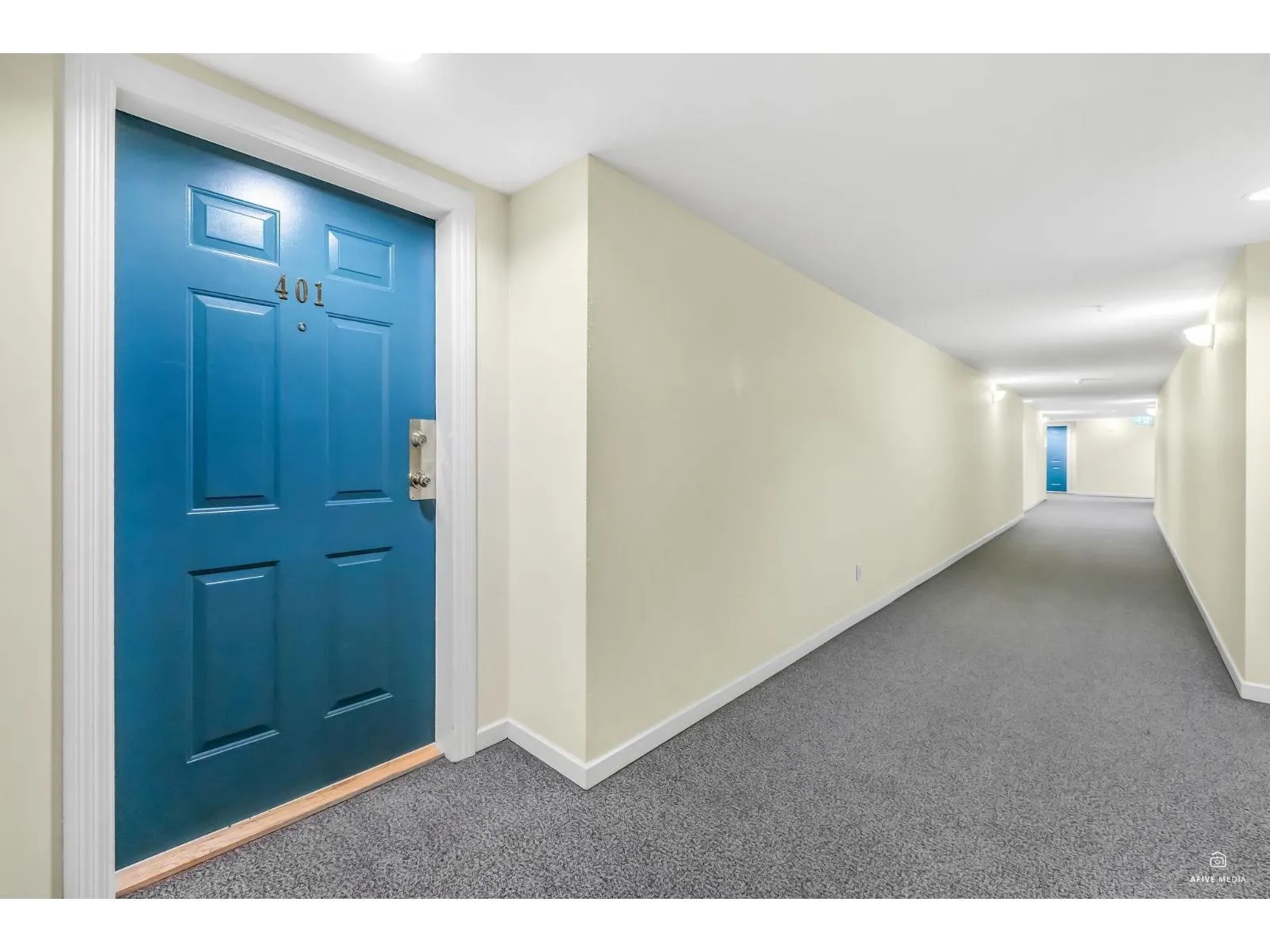 401 33708 KING ROAD