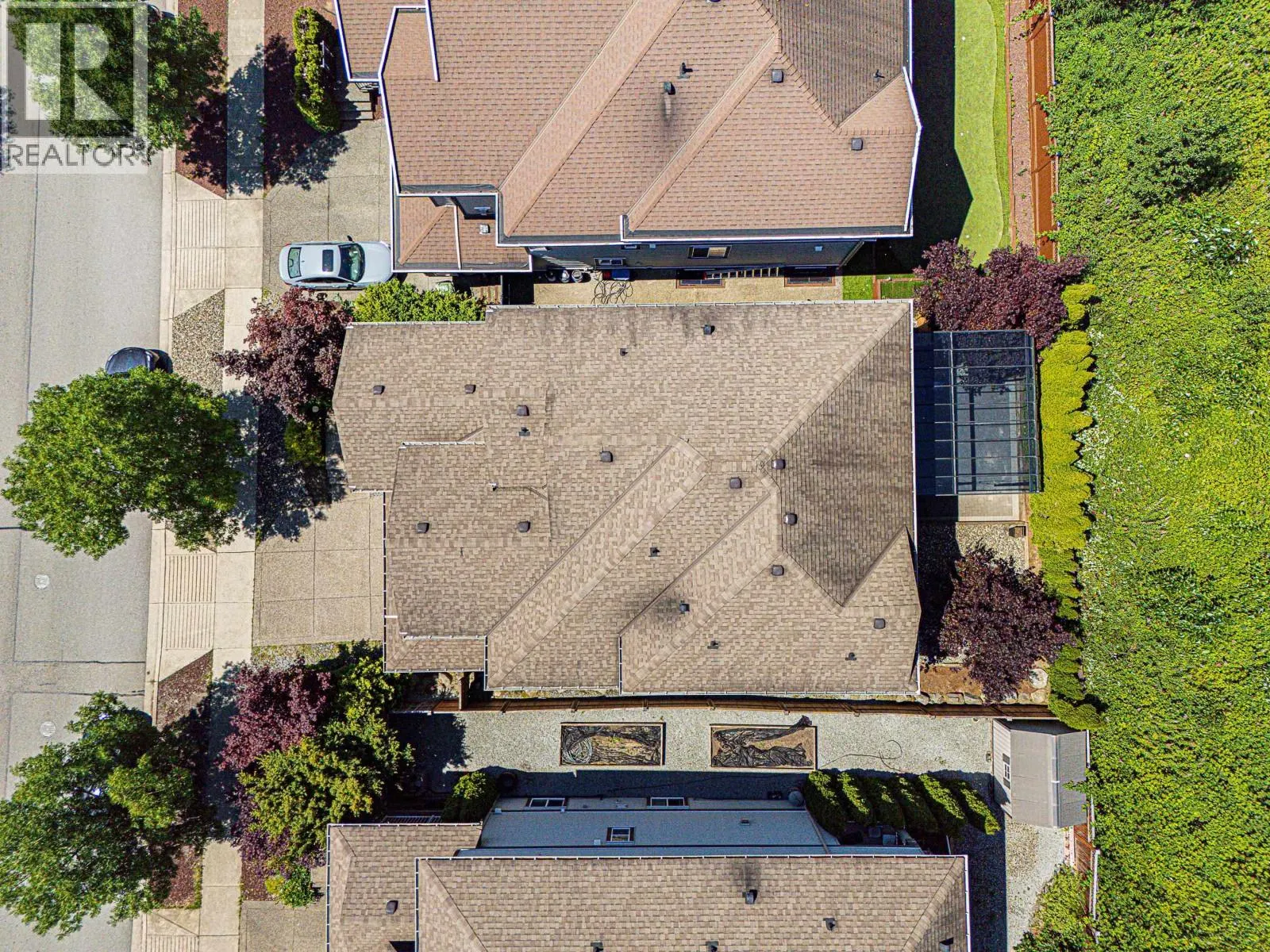 3387 GISLASON AVENUE