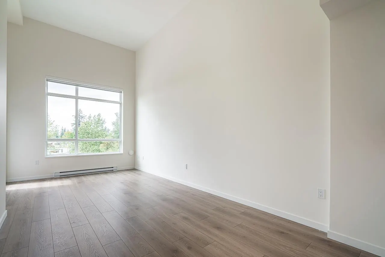 614 7920 206 STREET