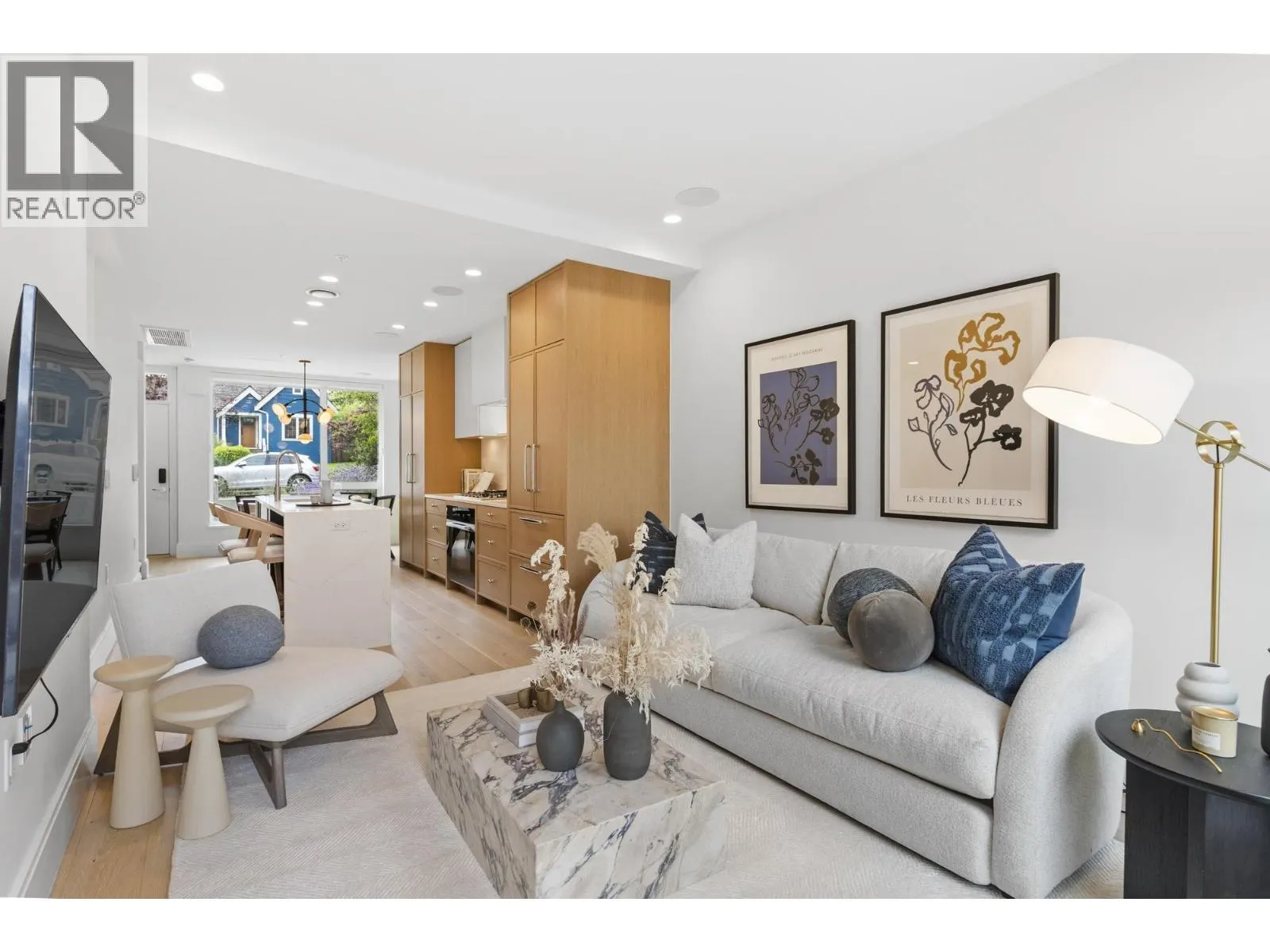 555 W 26TH AVENUE