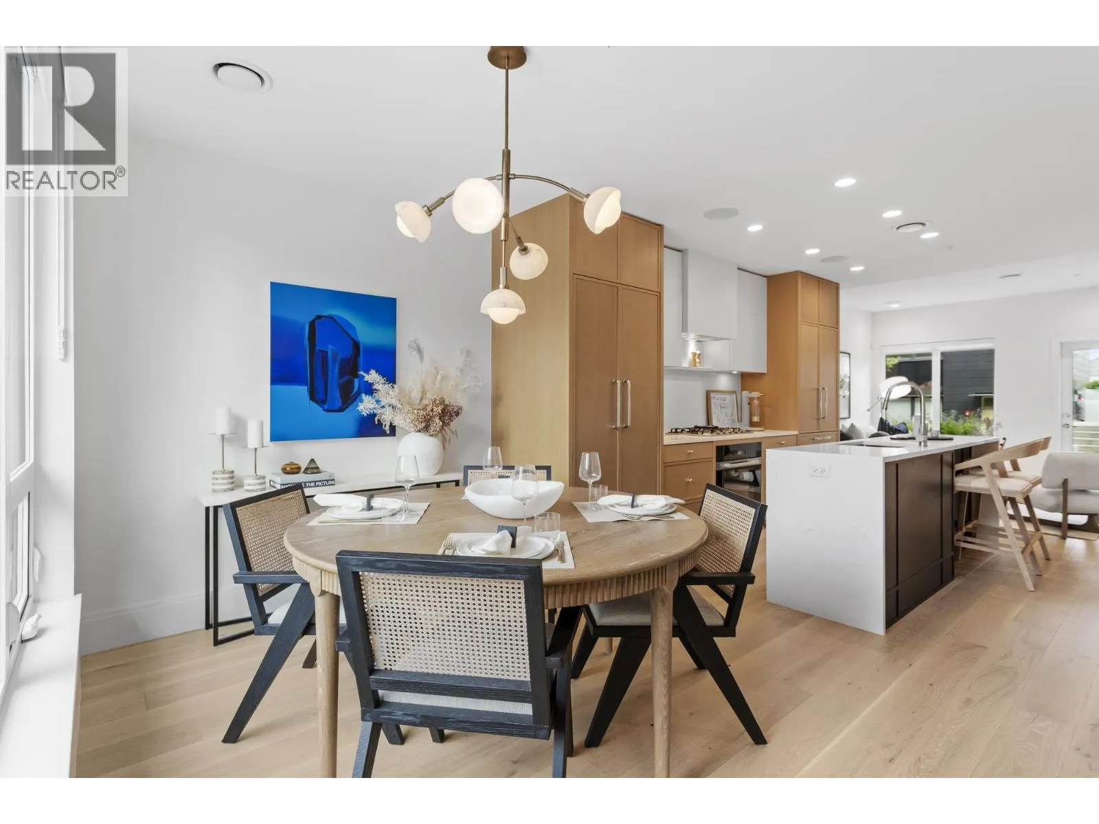 555 W 26TH AVENUE