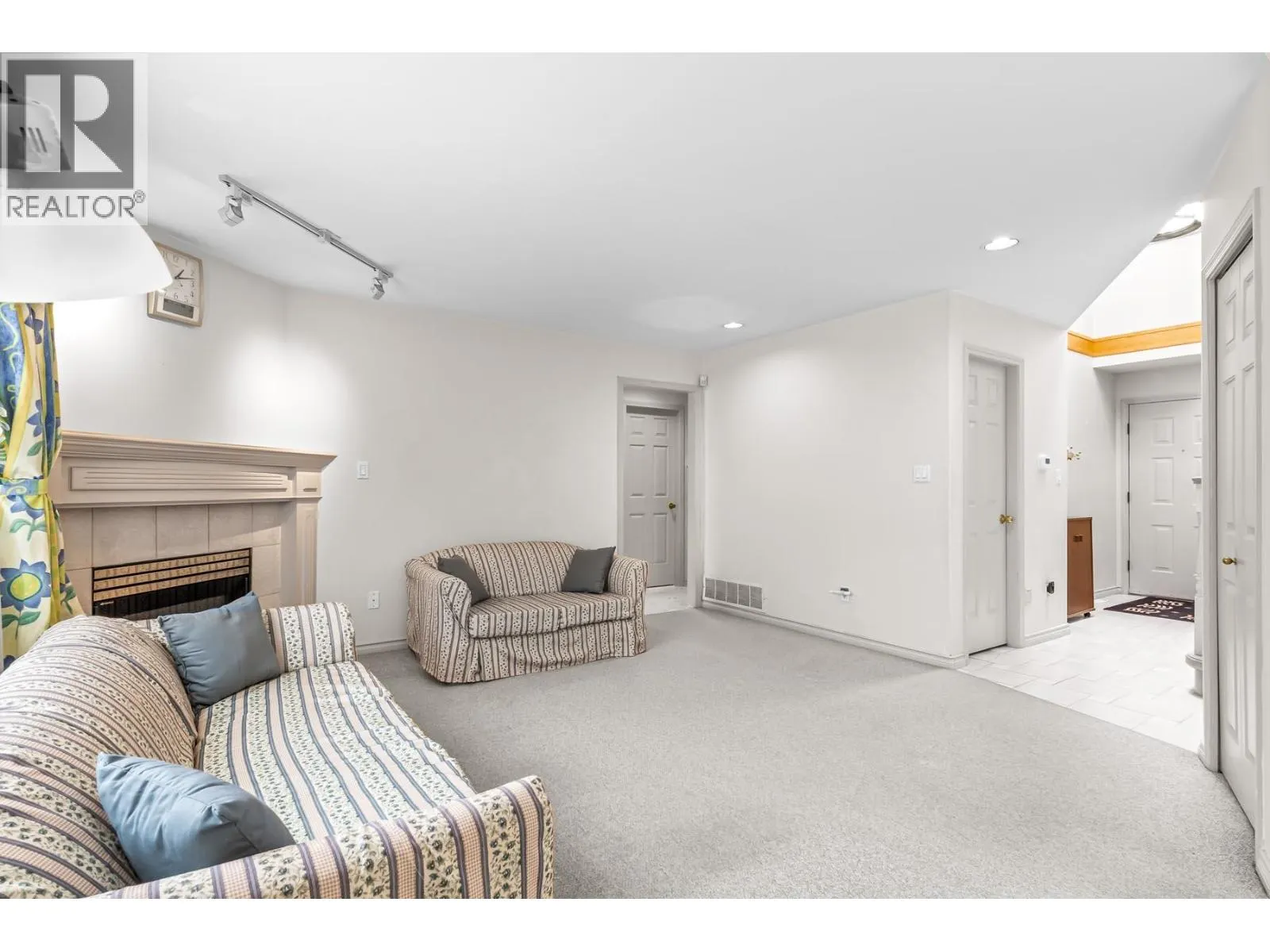 2188 TAIT COURT