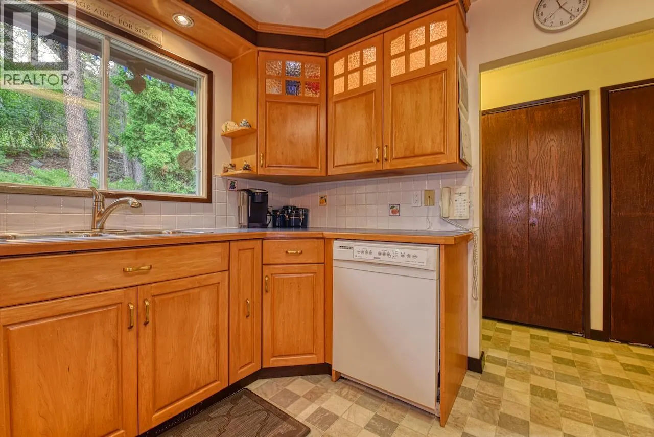 1195 TOWER CRESCENT