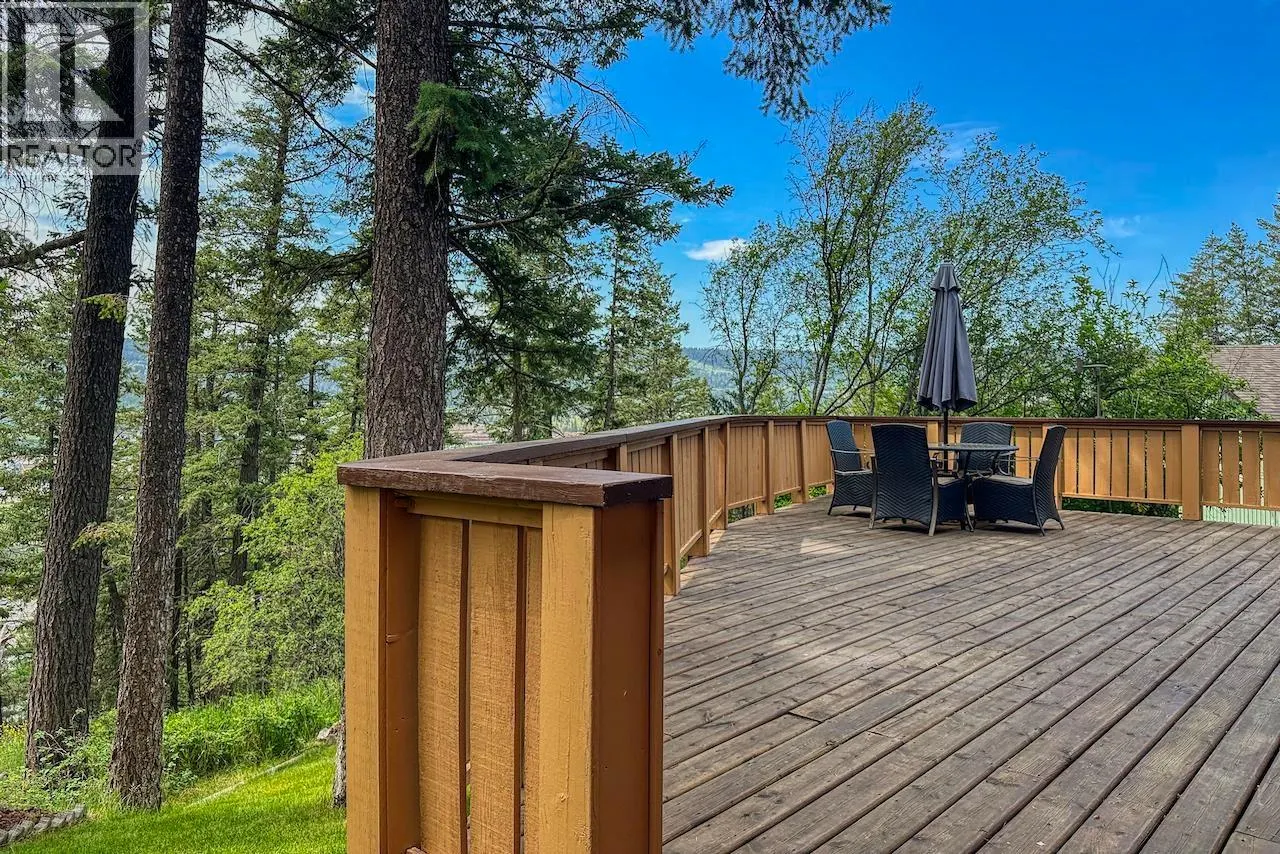 1195 TOWER CRESCENT