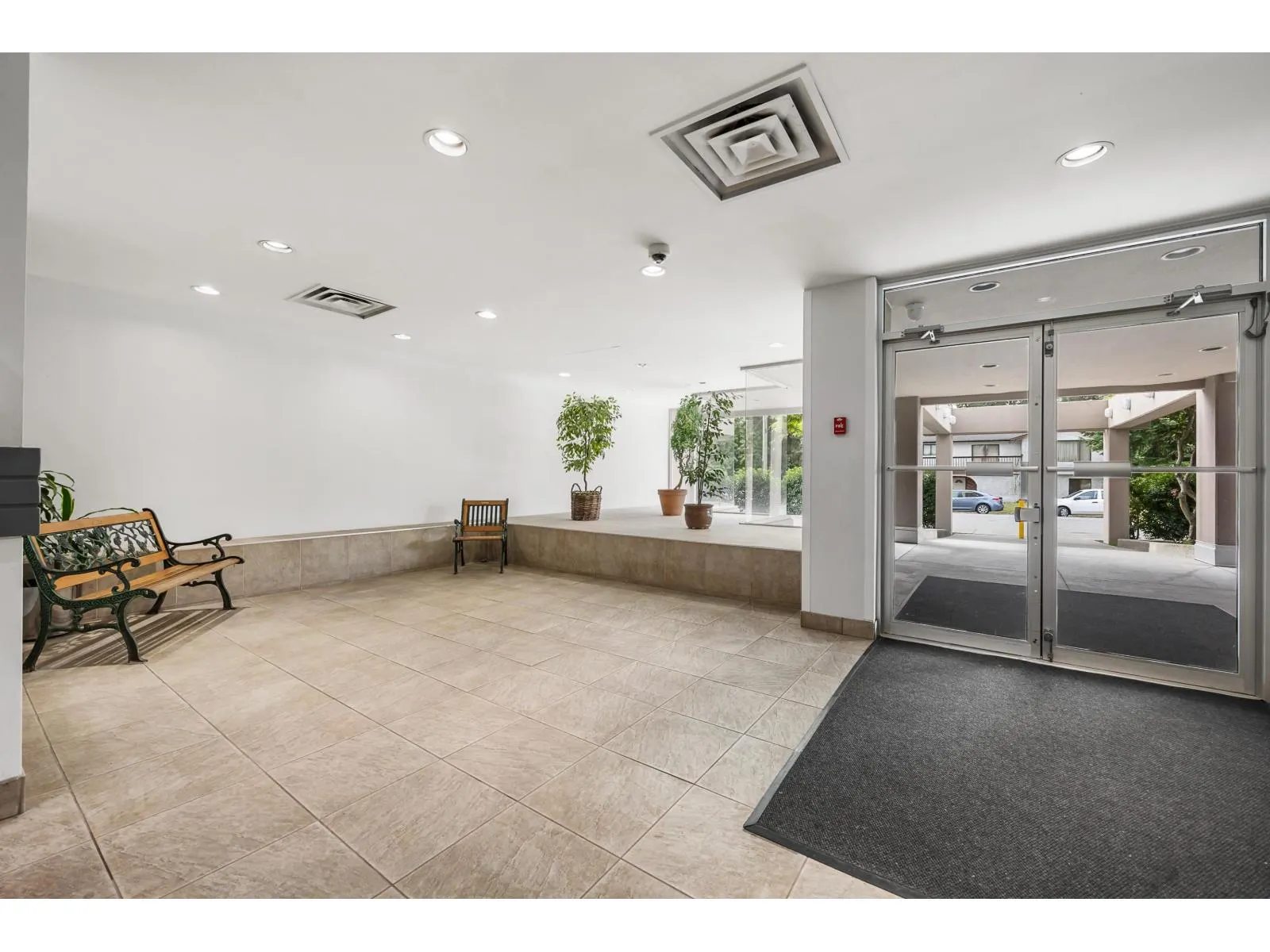 1306 14881 103A AVENUE