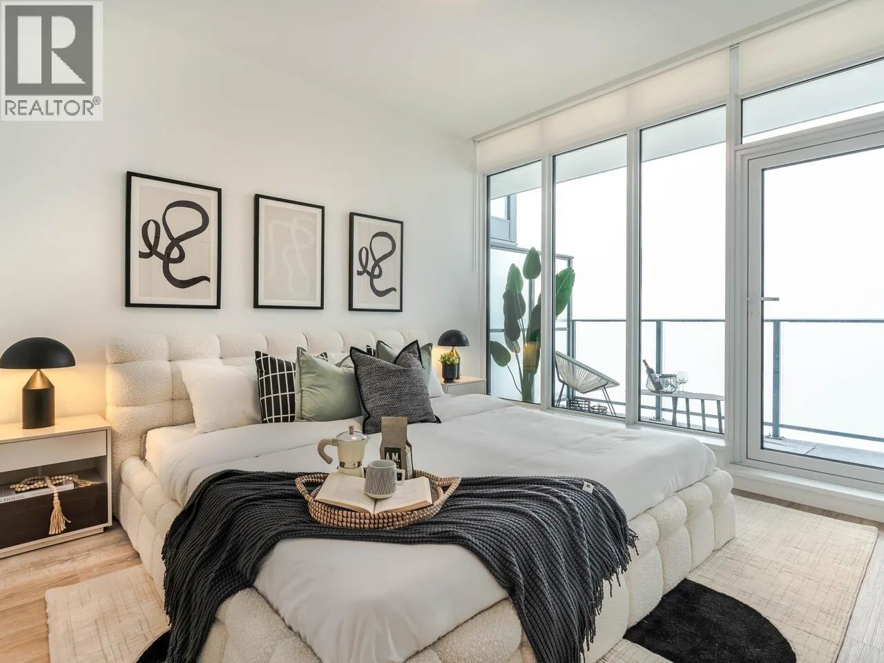 3004 680 QUAYSIDE DRIVE
