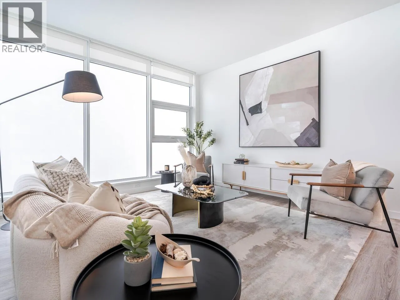 3004 680 QUAYSIDE DRIVE