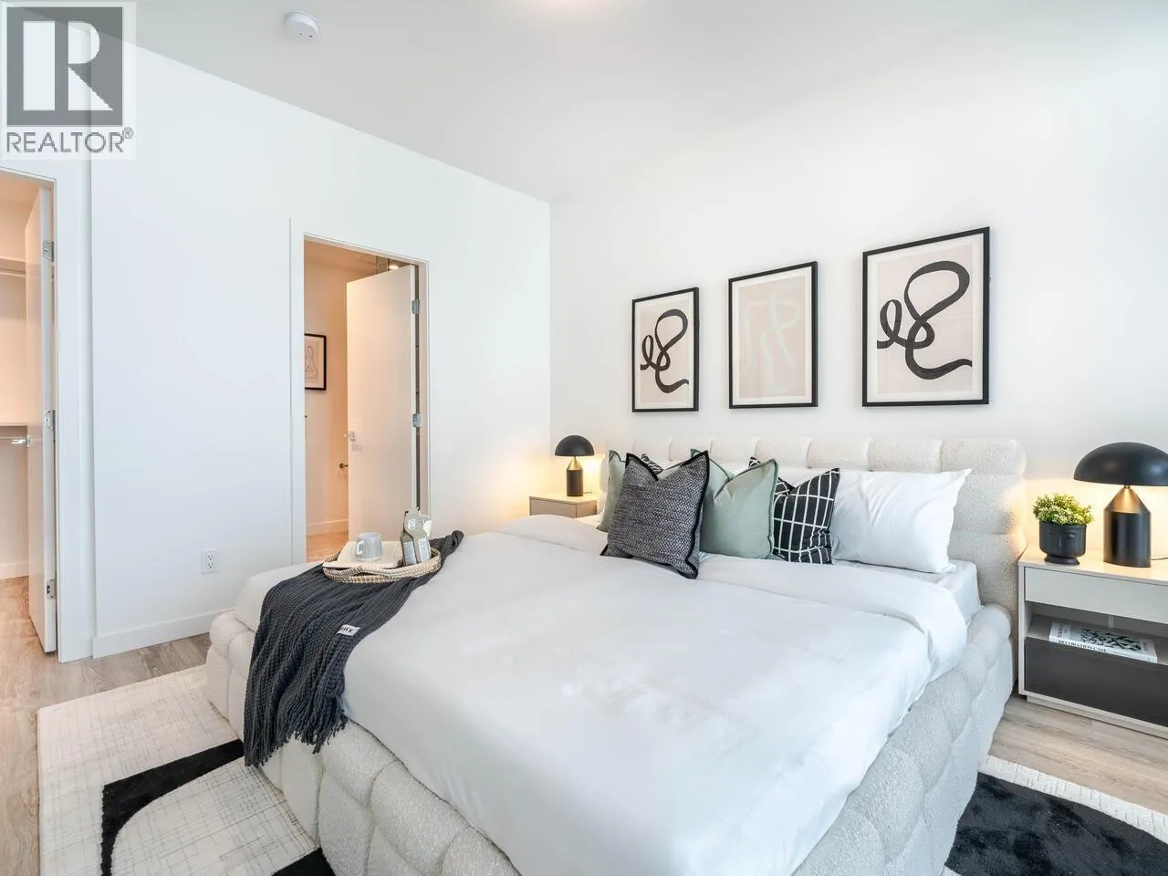 3004 680 QUAYSIDE DRIVE