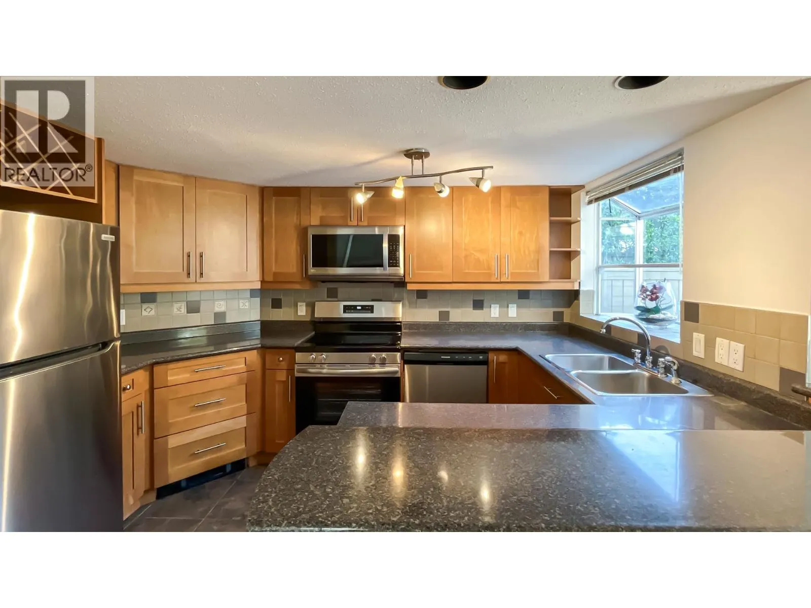 2994 MT SEYMOUR PARKWAY