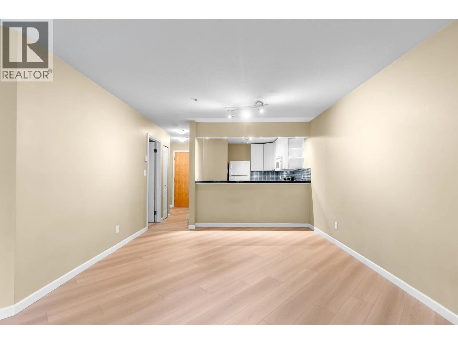 107 8651 ACKROYD ROAD