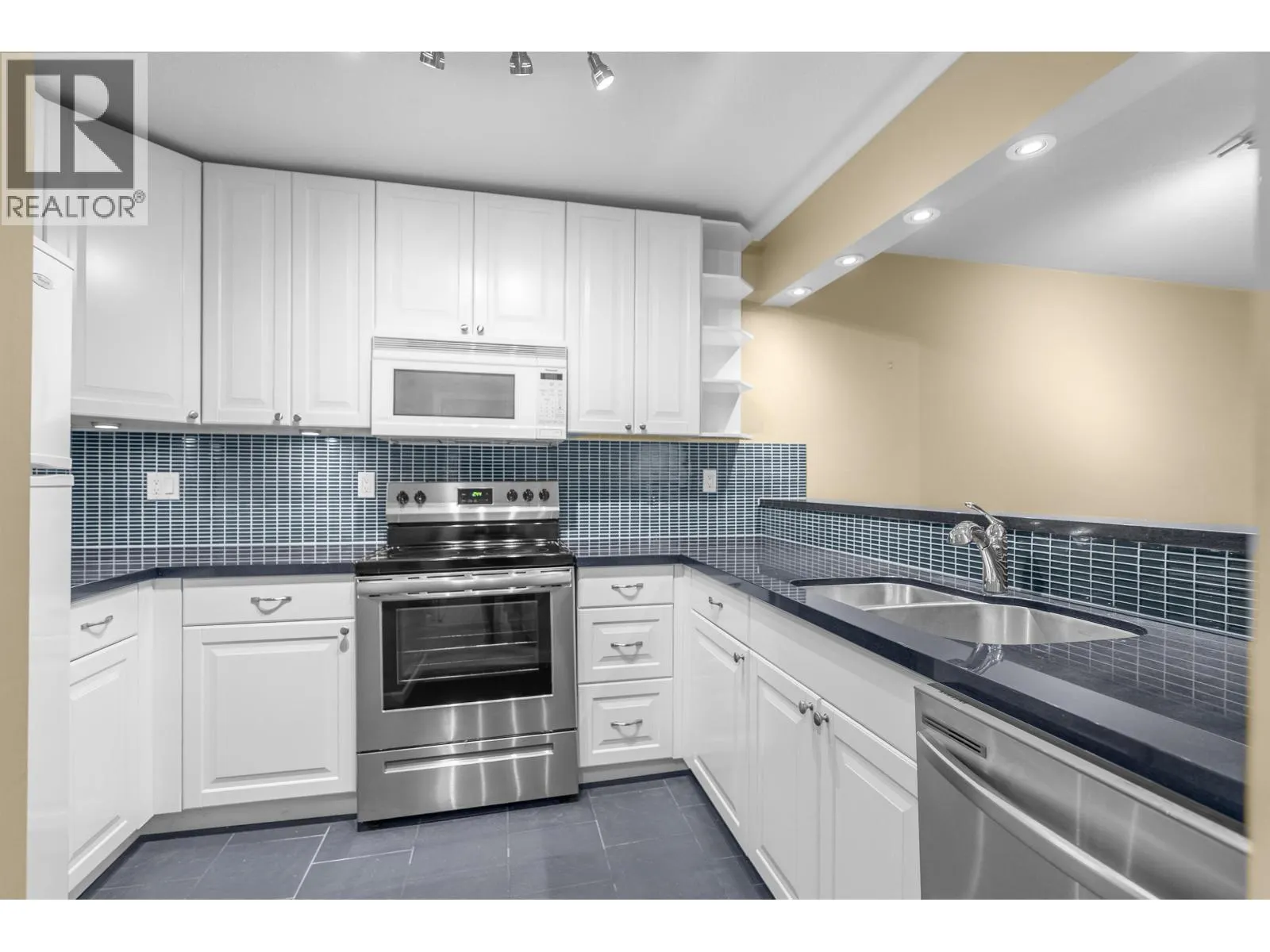 107 8651 ACKROYD ROAD