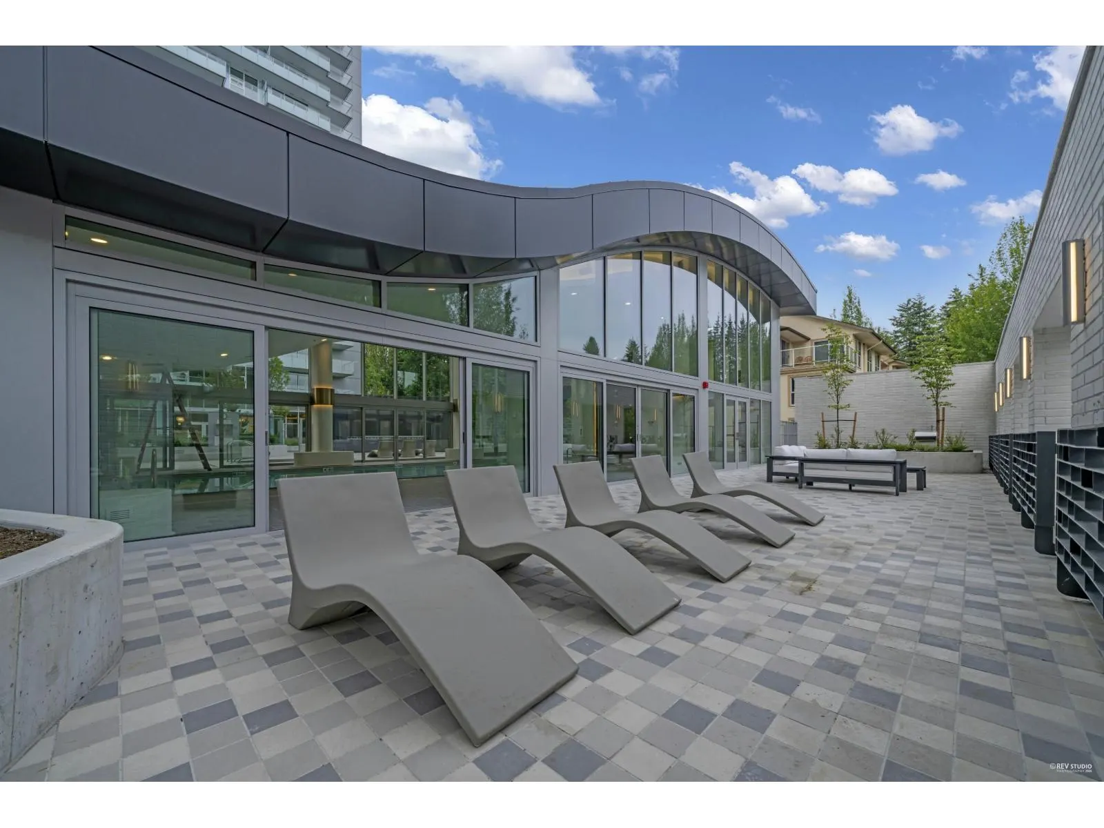 3504 13768 100 AVENUE