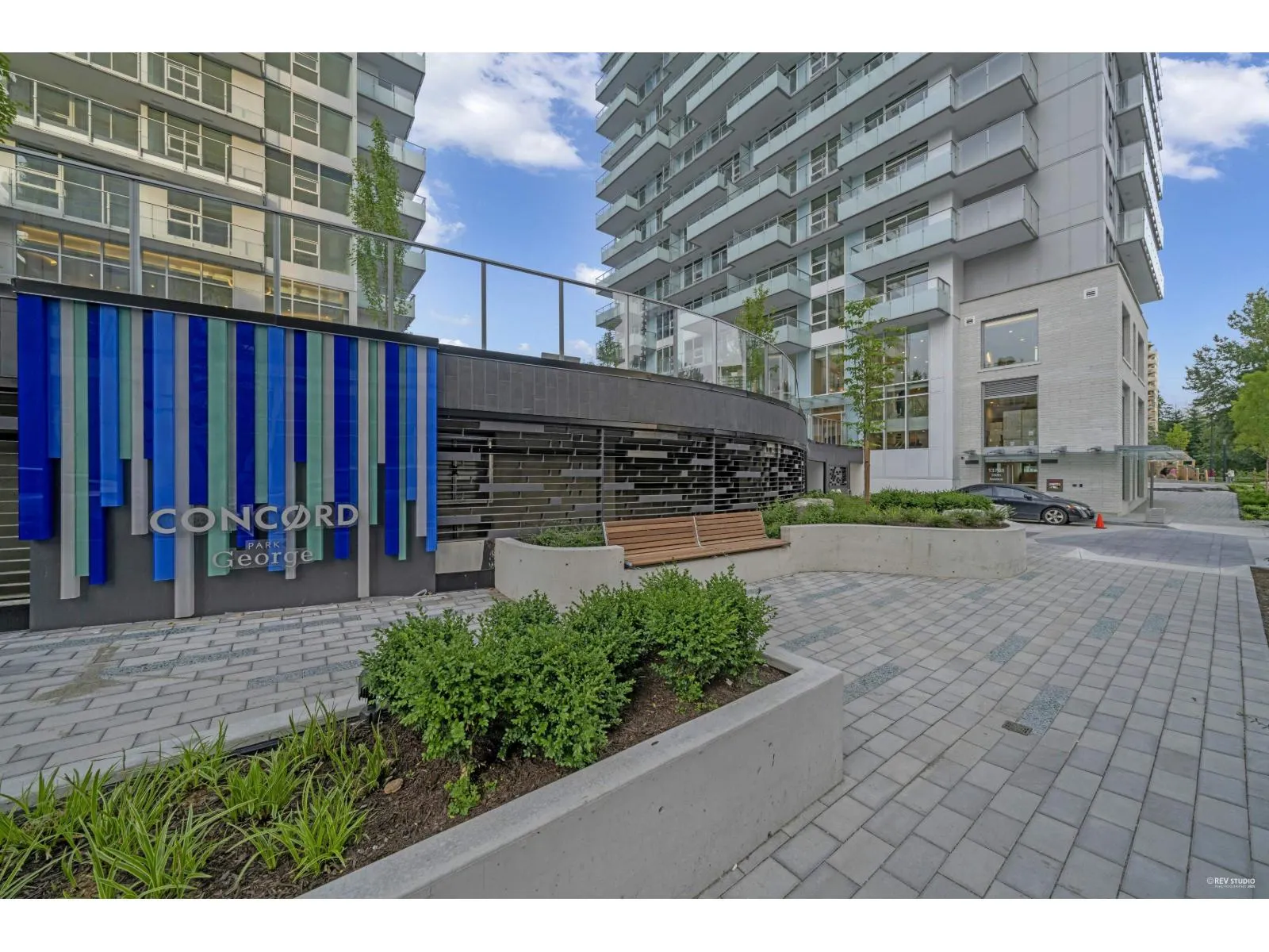 3504 13768 100 AVENUE