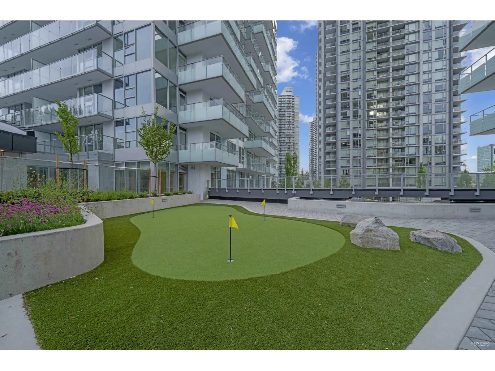 3504 13768 100 AVENUE