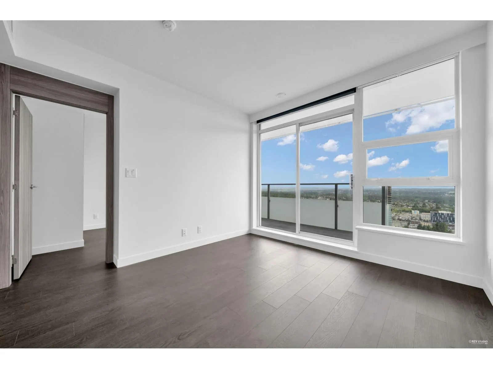 3504 13768 100 AVENUE