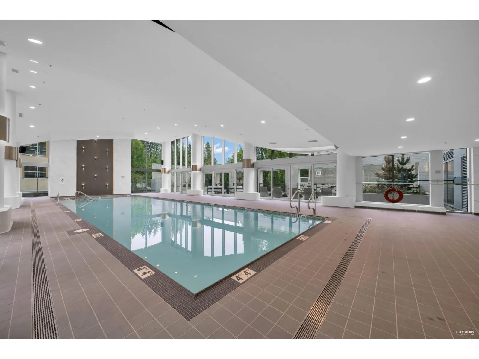 3504 13768 100 AVENUE
