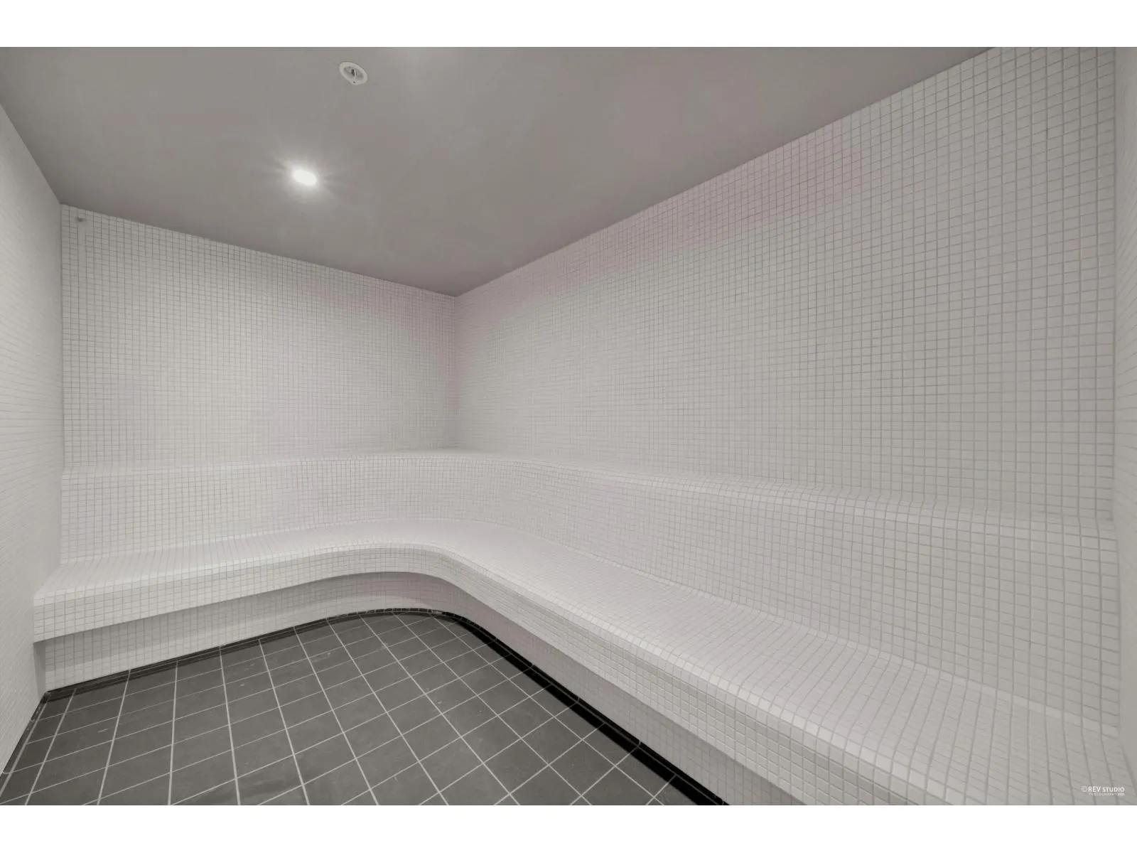 3504 13768 100 AVENUE