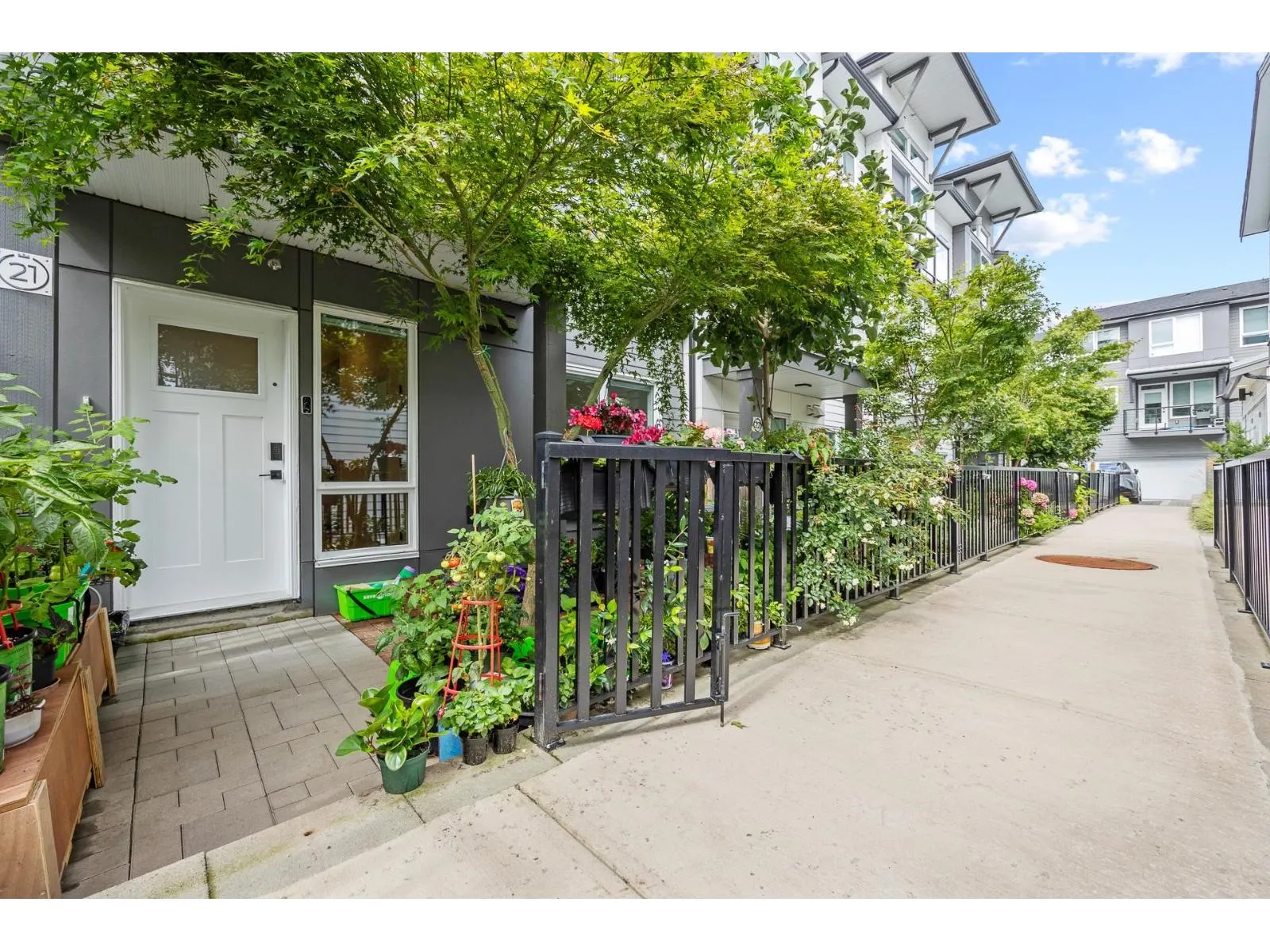 21 15030 28 AVENUE