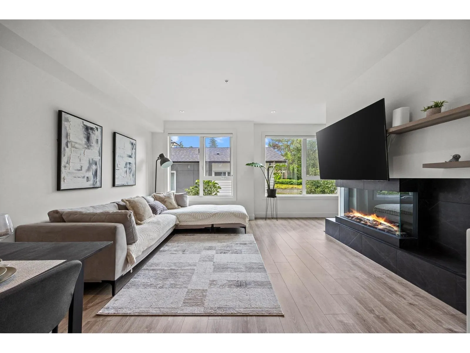 21 15030 28 AVENUE