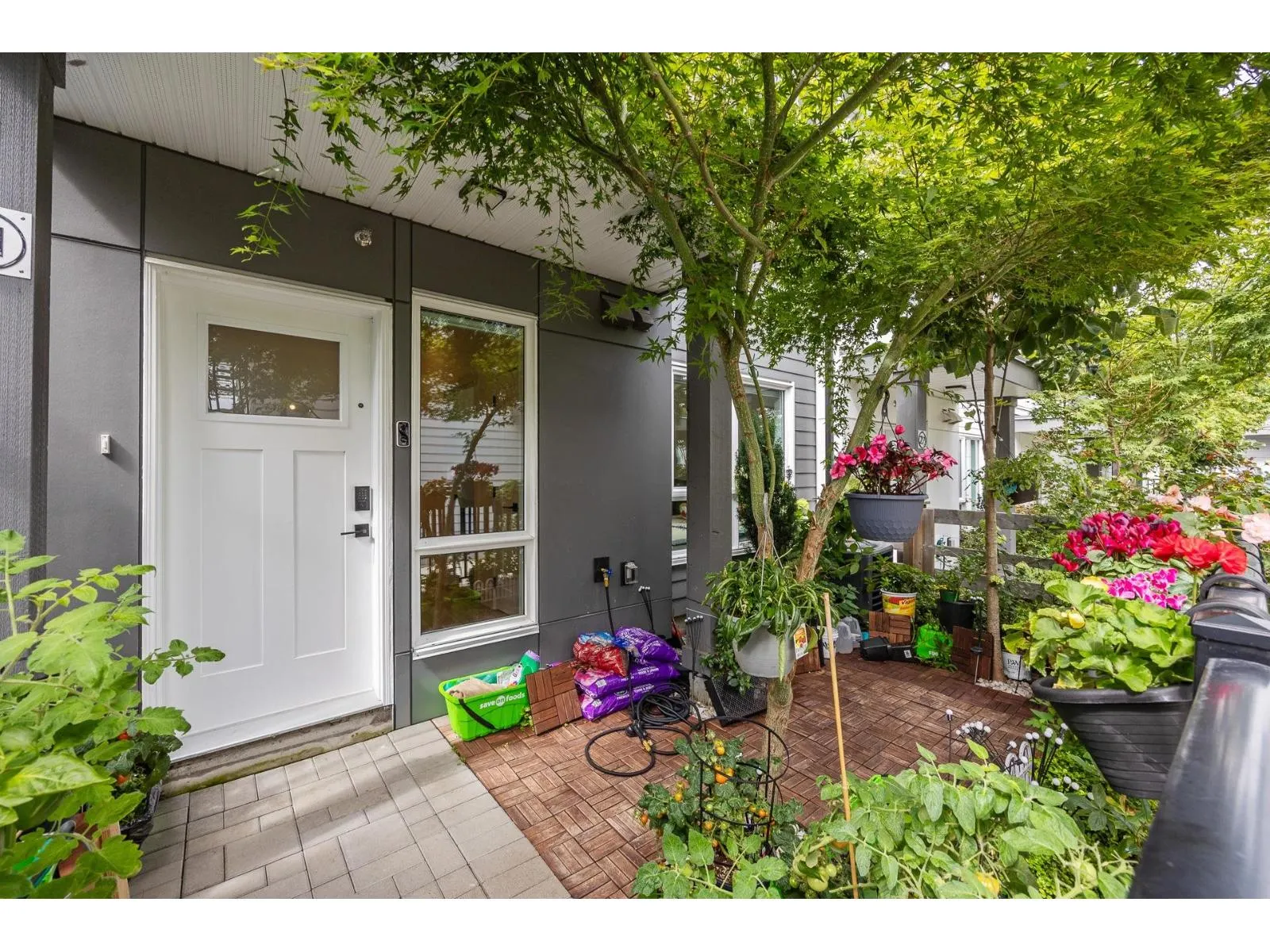 21 15030 28 AVENUE