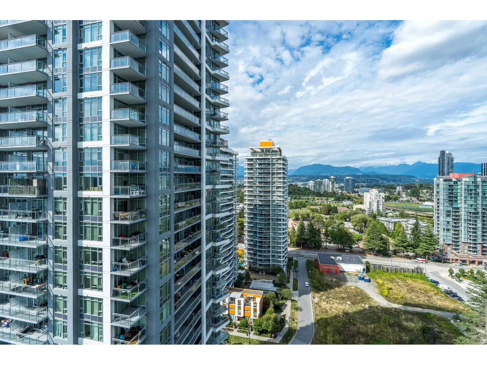 2603 13325 102A AVENUE