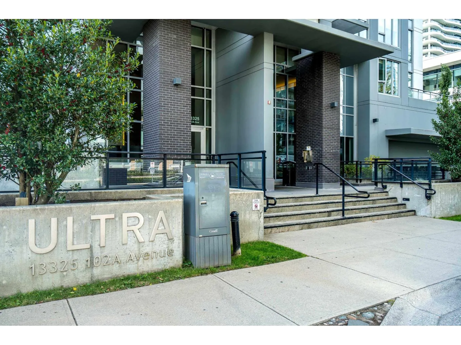 2603 13325 102A AVENUE