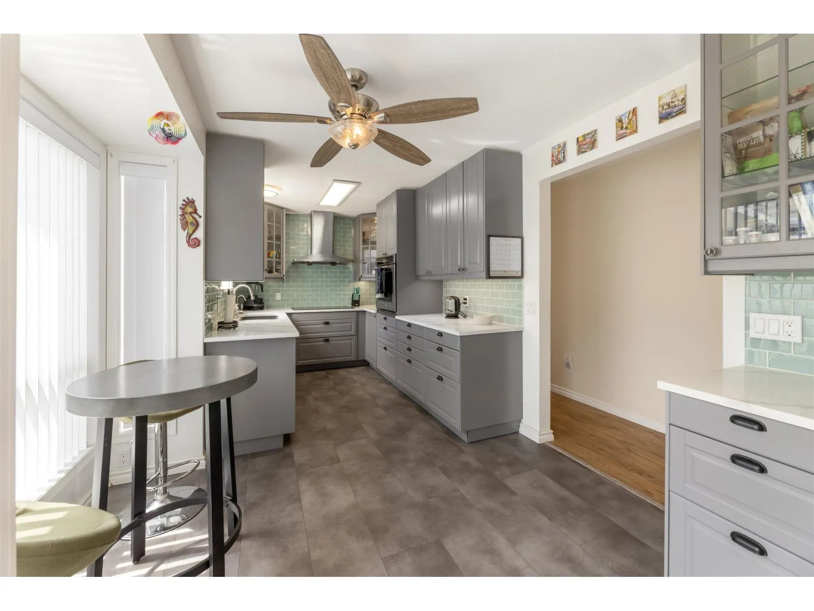 10 2345 CRANLEY DRIVE