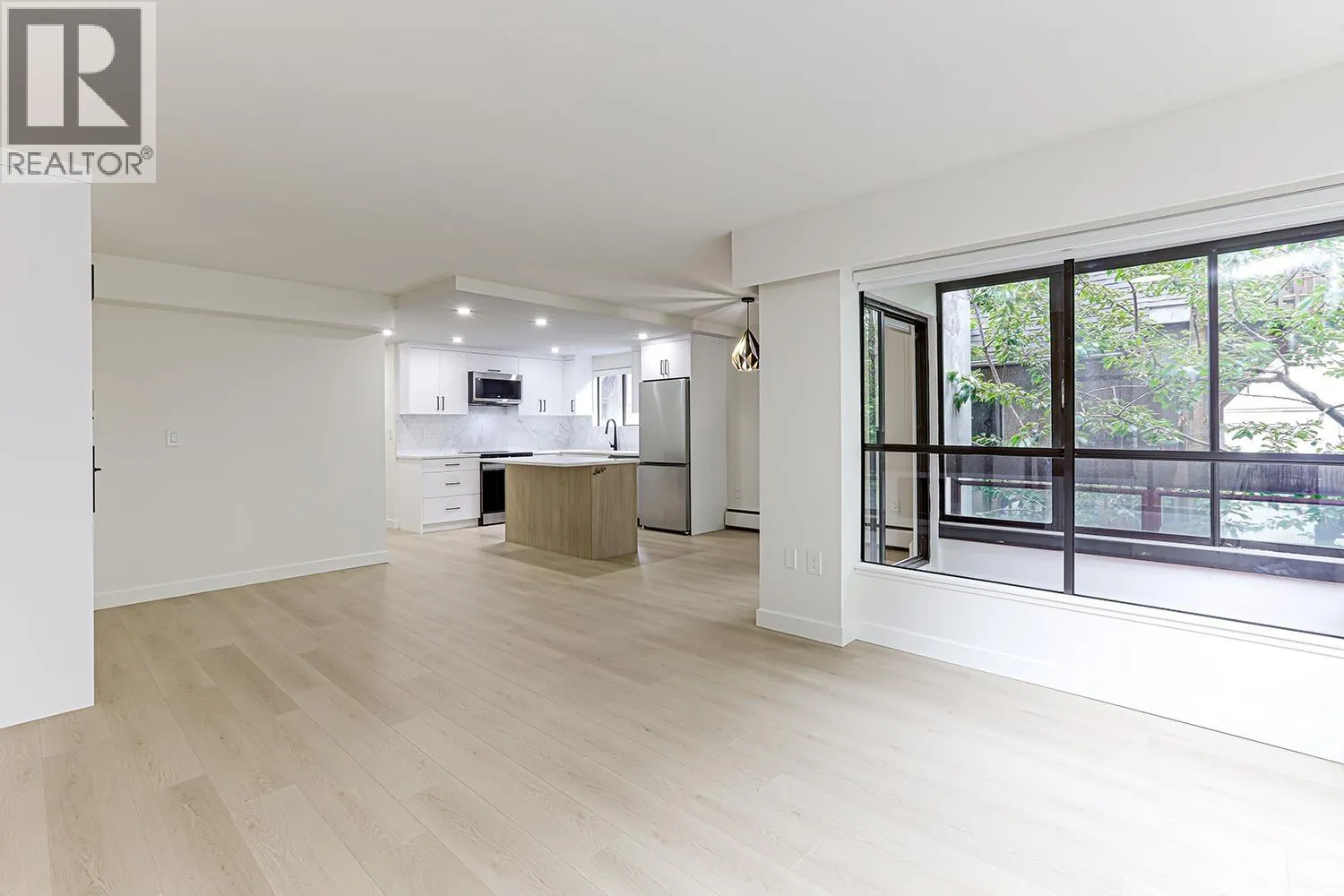 202 1165 BURNABY STREET