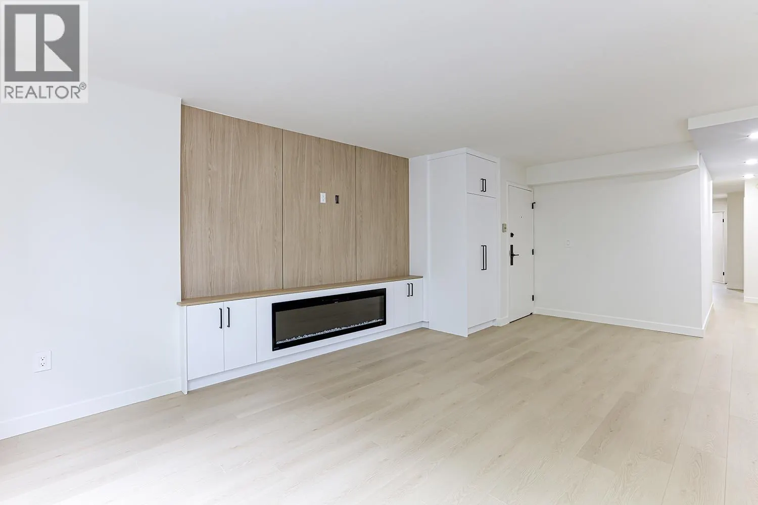 202 1165 BURNABY STREET