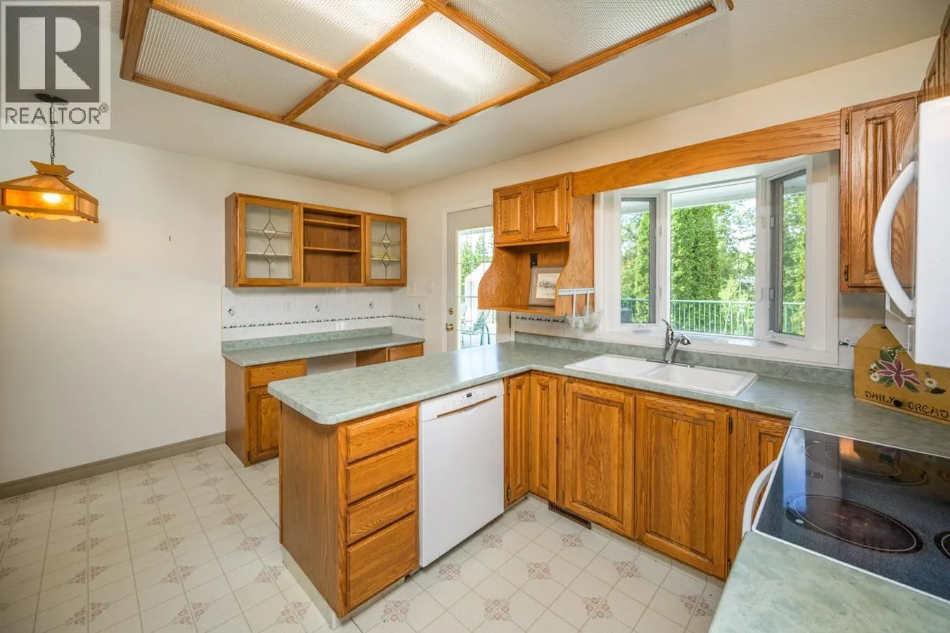1145 BABINE CRESCENT