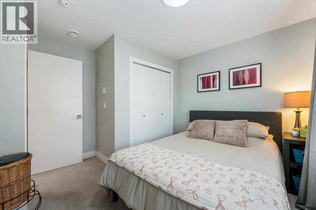 16 24086 104 AVENUE