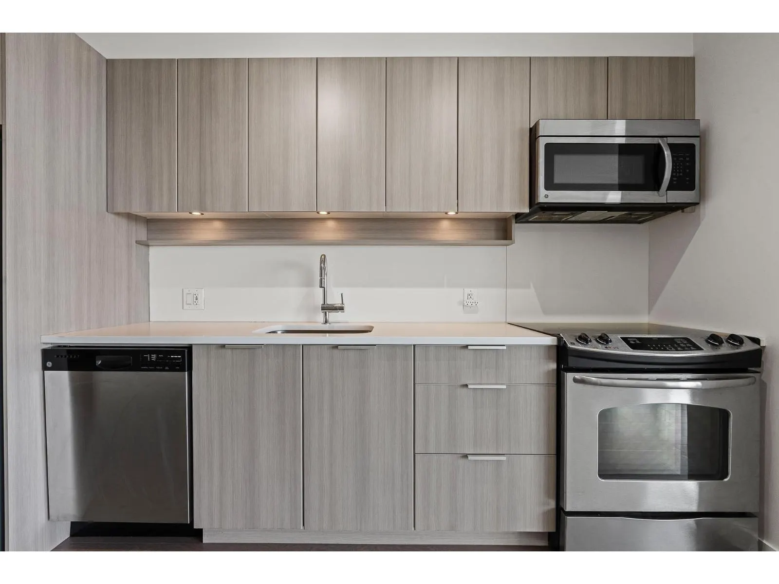 2908 13308 CENTRAL AVENUE