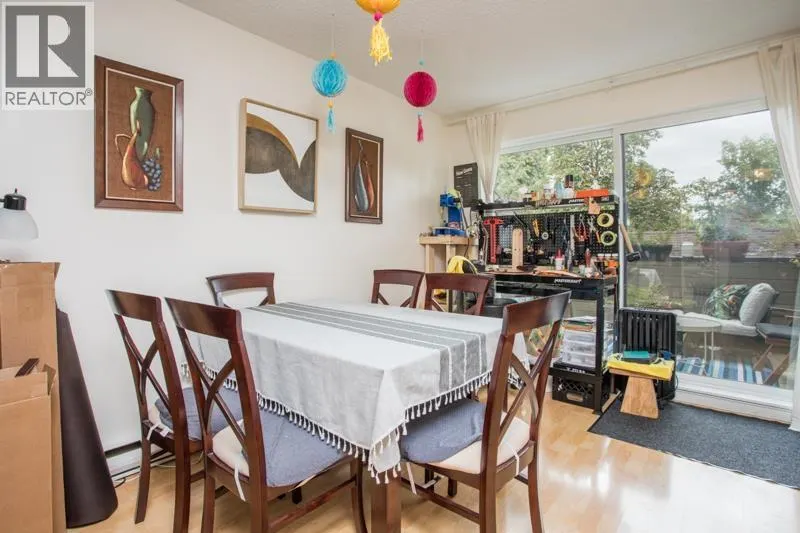 201 8040 COLONIAL DRIVE
