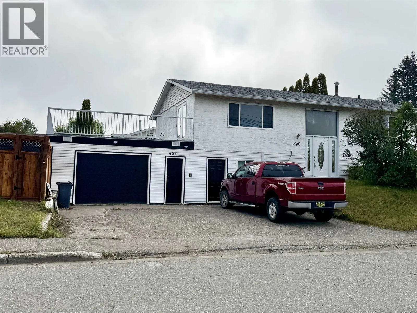 490 LANSDOWNE ROAD