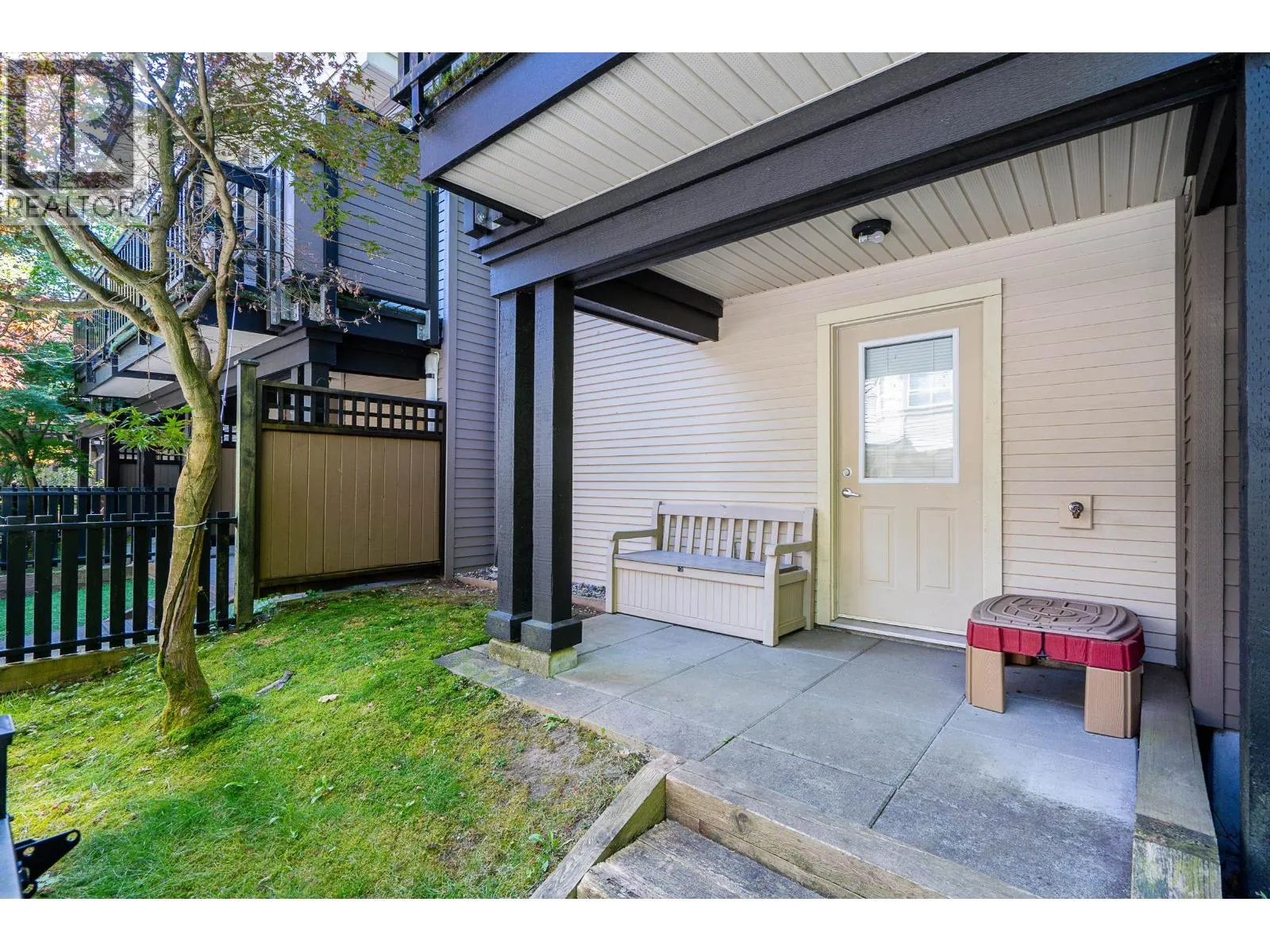 17 100 KLAHANIE DRIVE