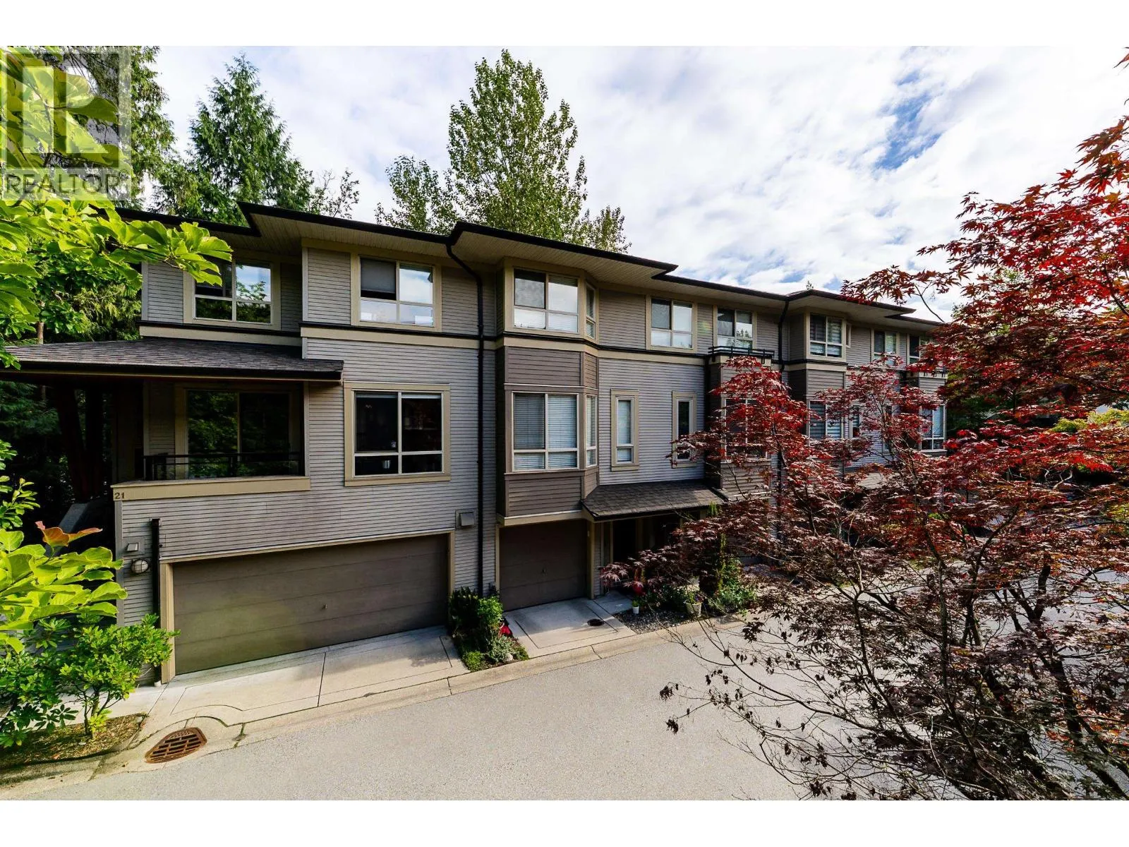 17 100 KLAHANIE DRIVE