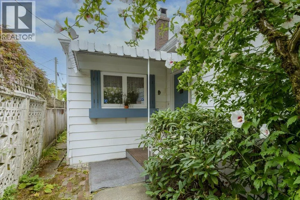 125 E 48TH AVENUE