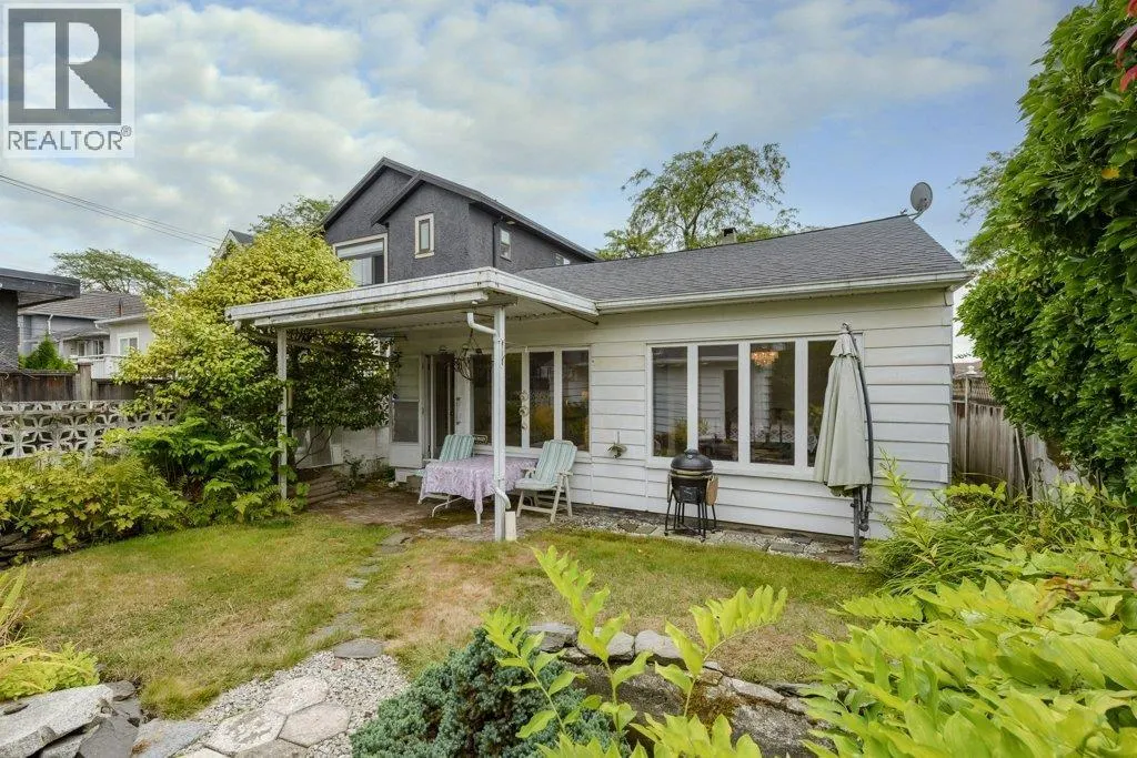 125 E 48TH AVENUE