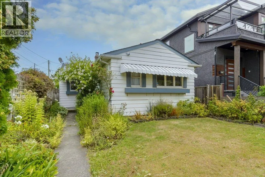 125 E 48TH AVENUE