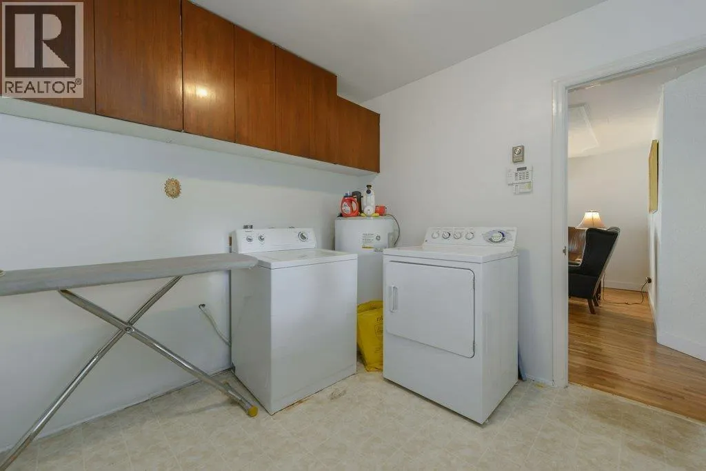 125 E 48TH AVENUE
