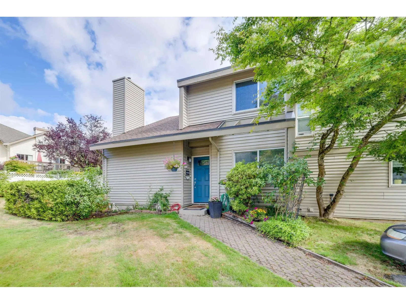 6153 W. GREENSIDE DRIVE
