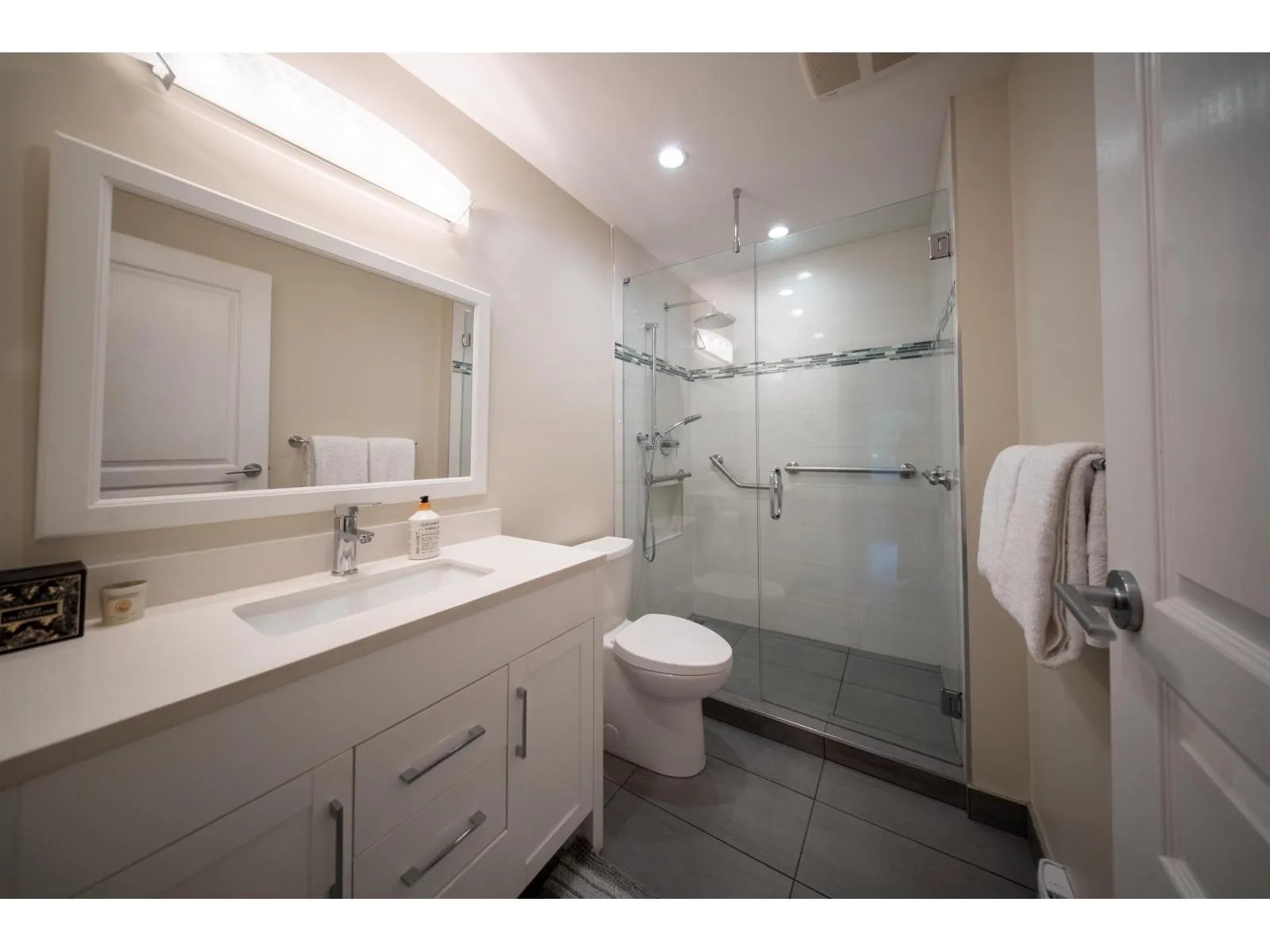 205 10320 156 STREET