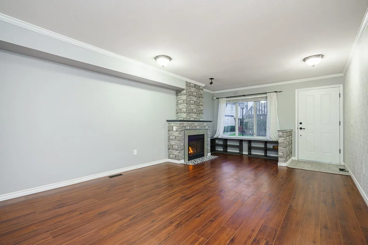 23 18883 65 AVENUE