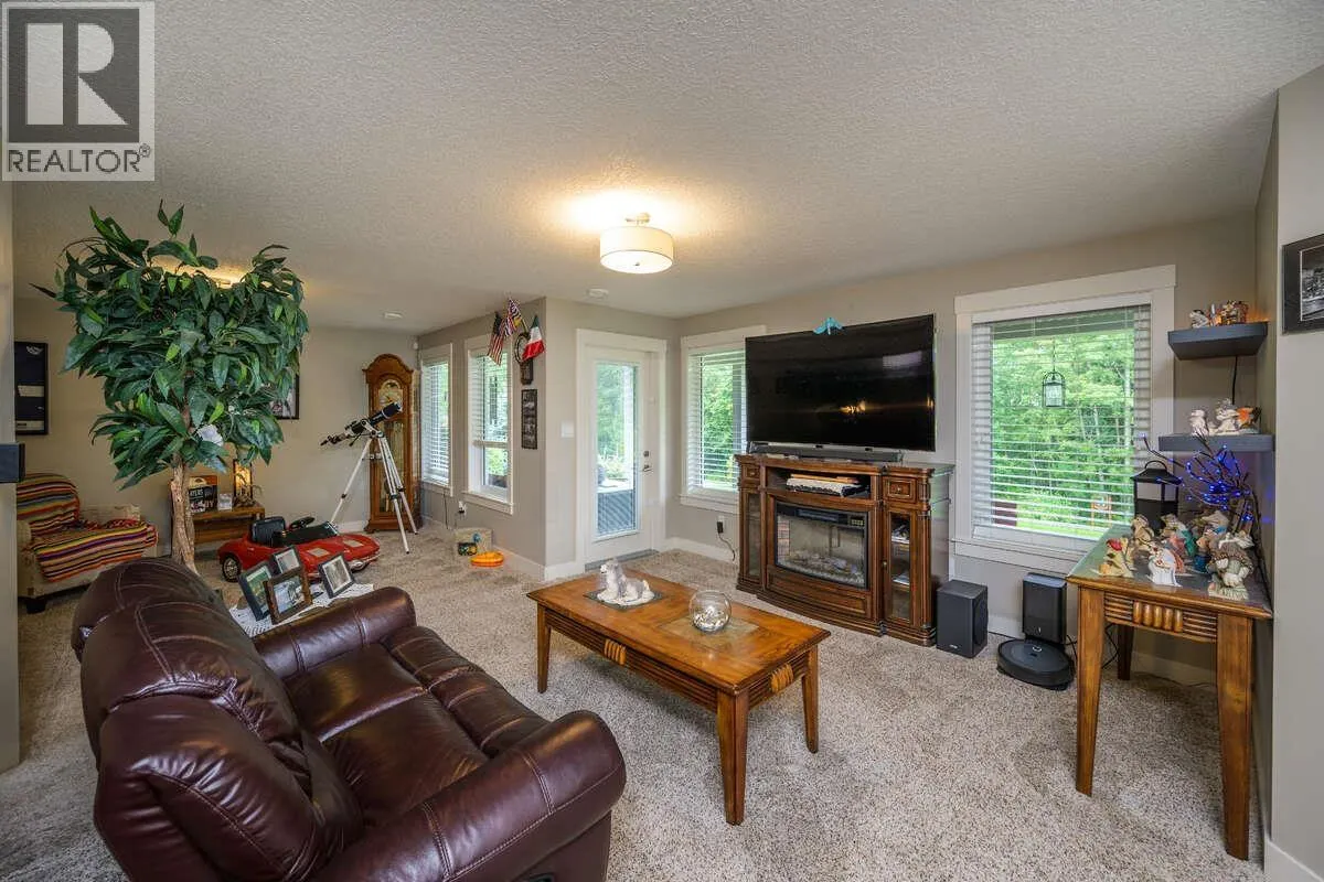 2693 LINKS DRIVE