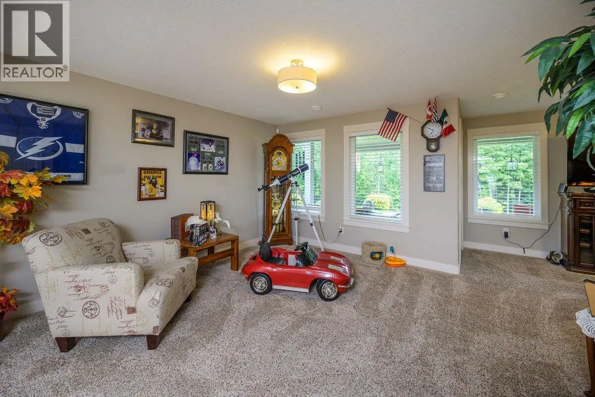 2693 LINKS DRIVE