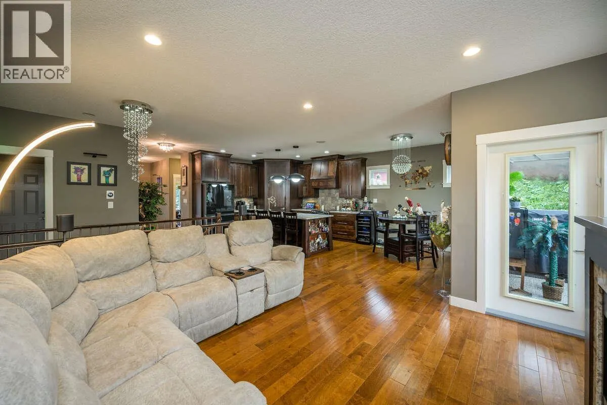 2693 LINKS DRIVE
